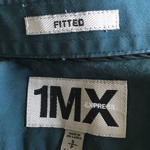 Bundle of 5 Express slim fit dress shirts men’s